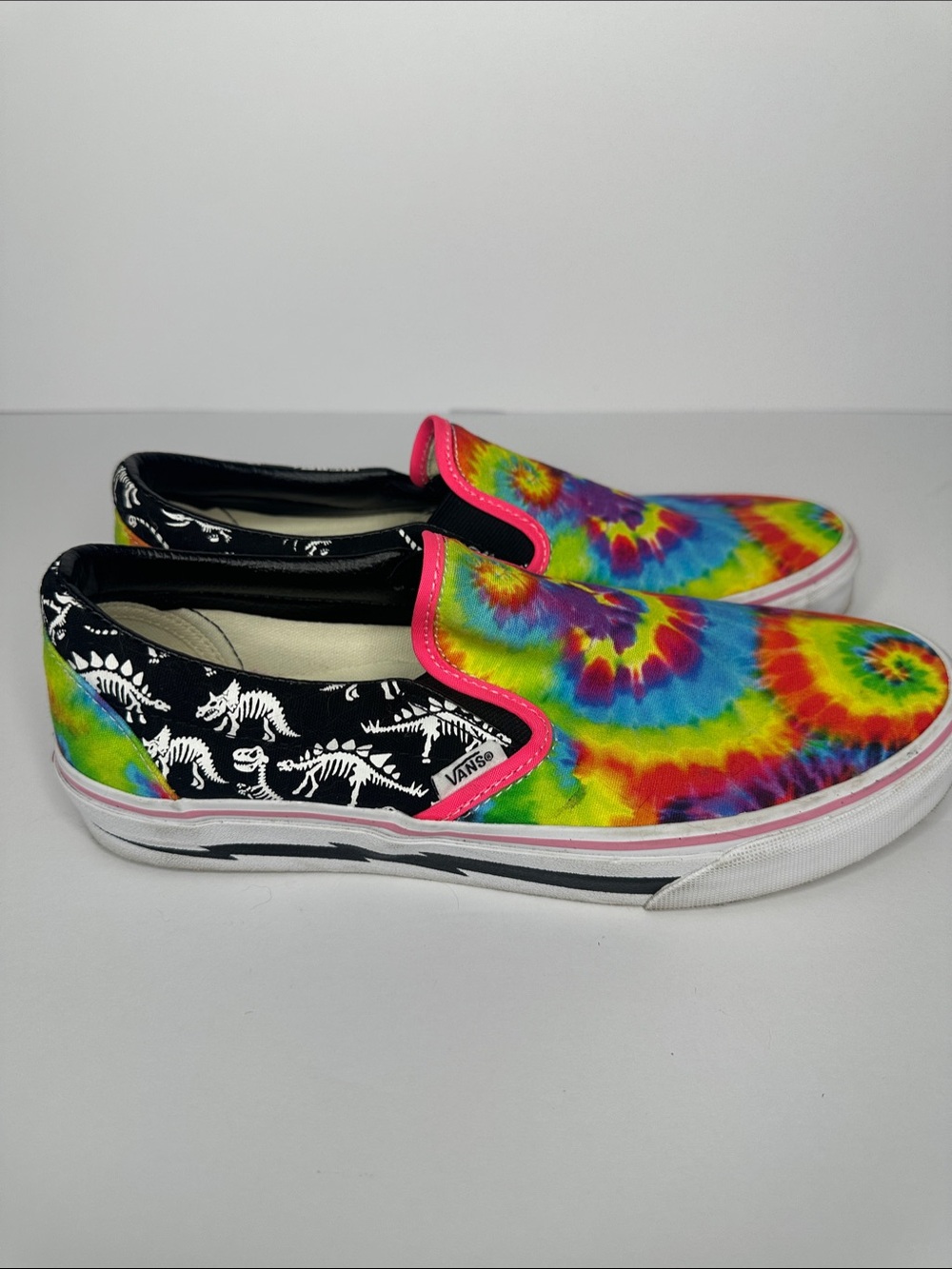 Vans womens Rainbow Tie-Dye Slip-On Sneakers with Black Dino Print 10.5